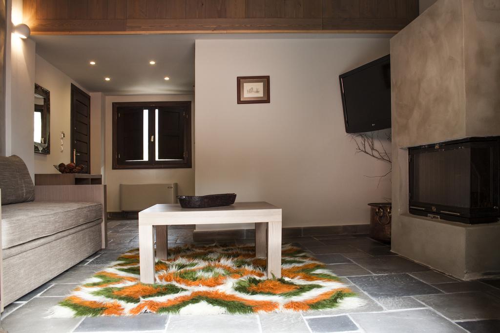 Guesthouse Vasiliki Steni Dhirfios Luaran gambar