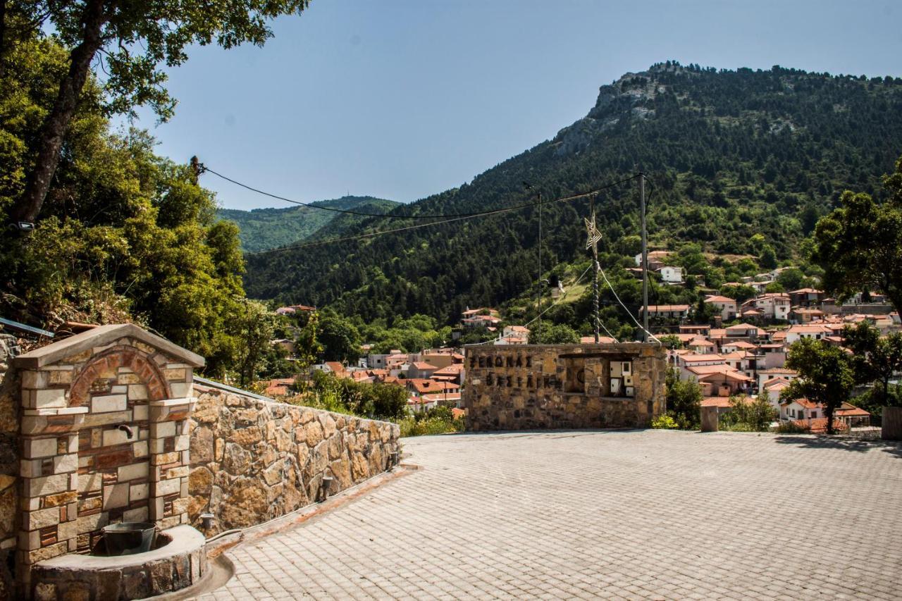 Guesthouse Vasiliki Steni Dhirfios Luaran gambar