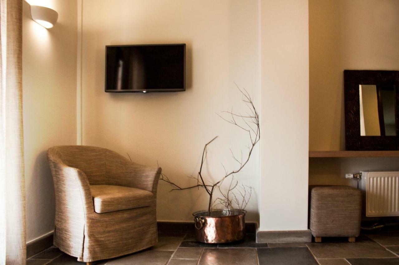 Guesthouse Vasiliki Steni Dhirfios Luaran gambar