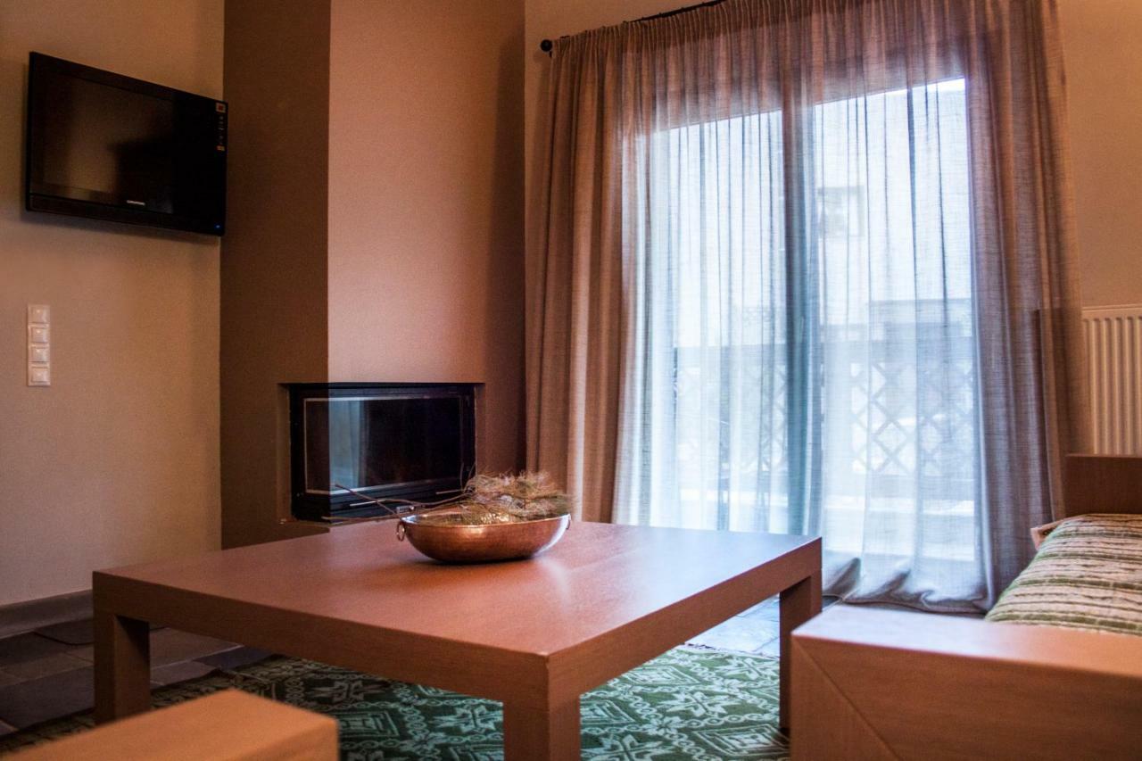 Guesthouse Vasiliki Steni Dhirfios Luaran gambar